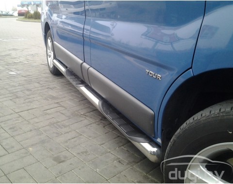 Пороги трубы "Delux" для Opel Vivaro 2002-2014 Пороги трубы "Delux" для Opel Vivaro 2002-2014